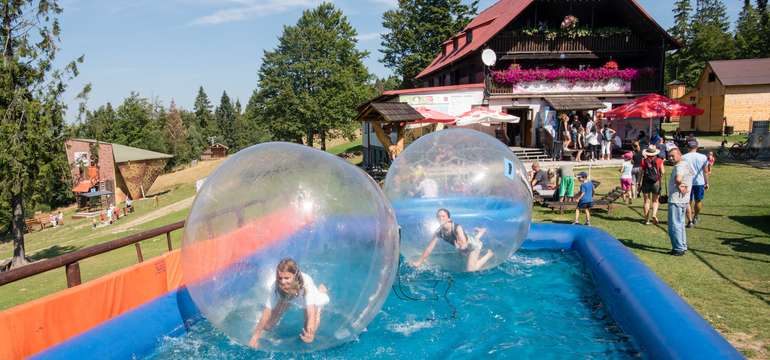 Aquazorbing -  nafukovacia guľa z vodotesným zipsom