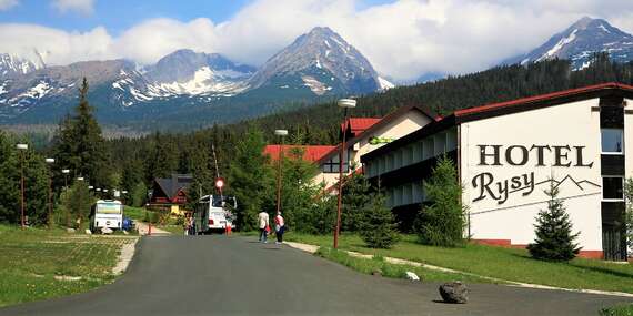 EXTRA CENA: Hotel Rysy*** vo Vysokých Tatrách s polpenziou - len 8 km od najvyššie položenej turistickej osady Štrbské Pleso/Vysoké Tatry - Tatranská Štrba