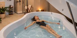 Float terapia s masážou v Salt Float Studio