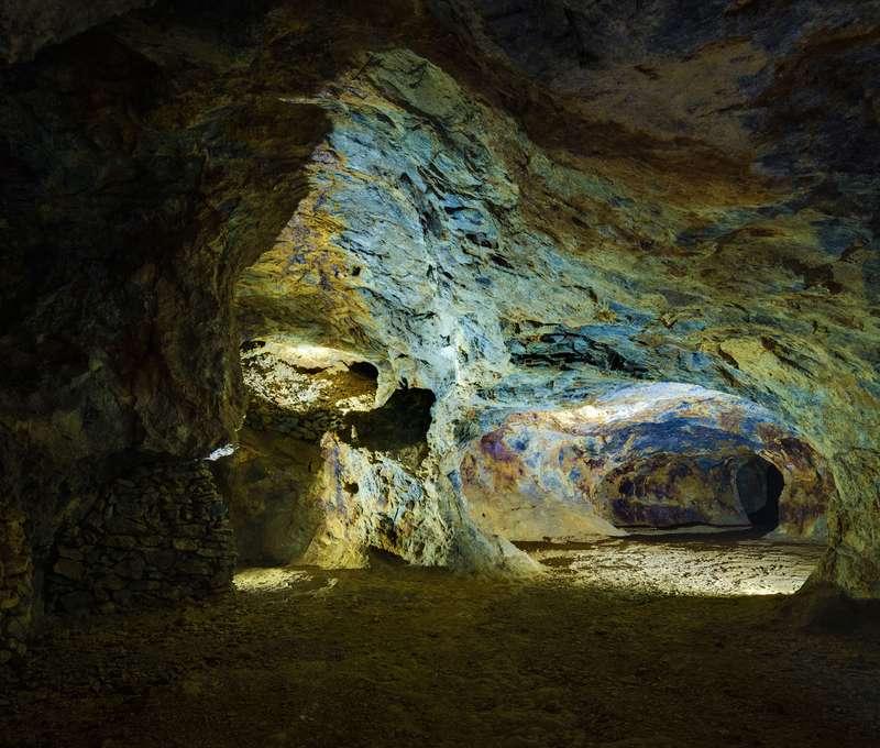 Adrenalínová free live prehliadka Slovenských opálových baní