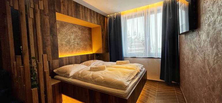 Apartmán je zvukovo izolovaný oproti zvyšku chaty