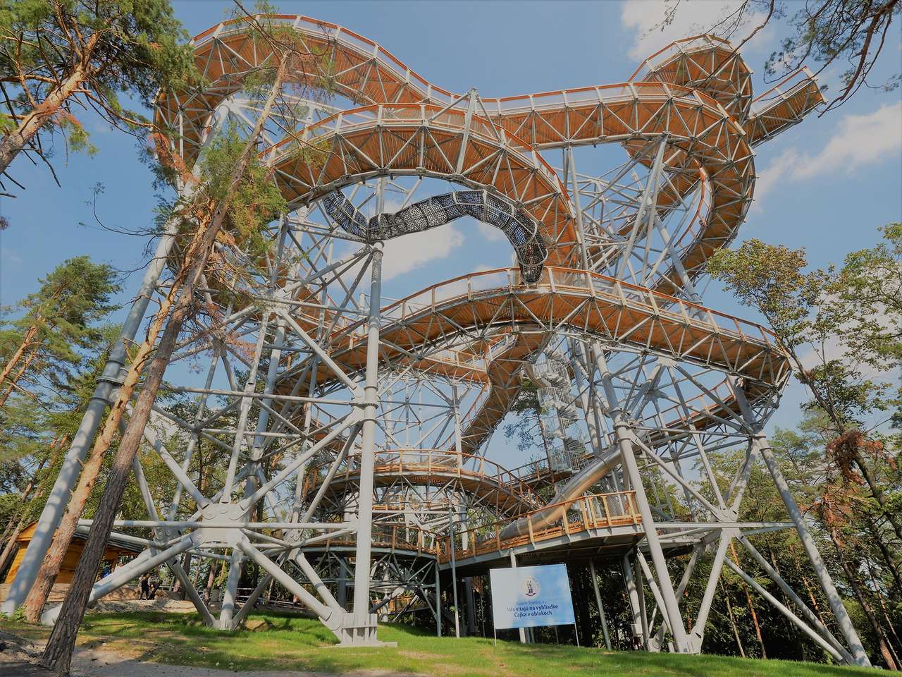 Pobyt vo wellness penzióne Maxim v Bojniciach blízko vyhliadkovej veže a zámku