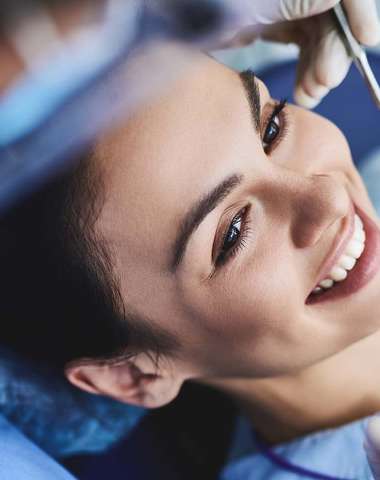 Dentálna hygiena alebo prehliadka s RTG v Black & Gold Dental Clinic