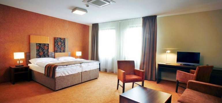  Hotel BELASSI ****