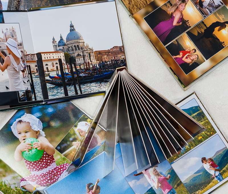 Tvrdá lesklá fotokniha s 32, 56 alebo až 80 stranami (Ilustračný obrázok)