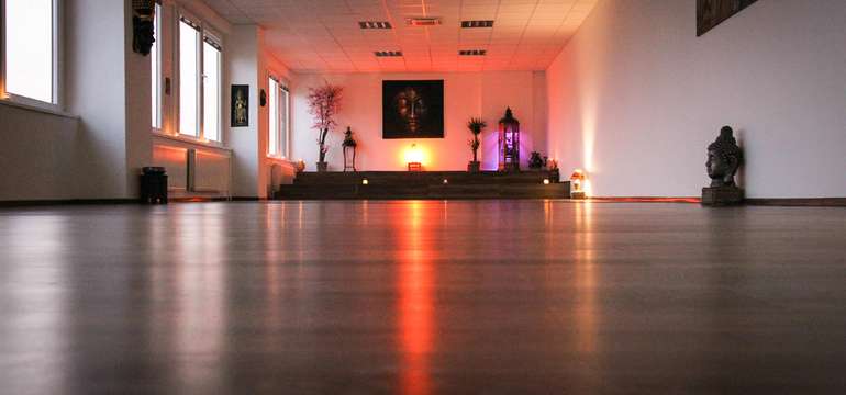  Ayisi Yoga Center v Bratislave