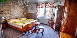 Penzión Šilon je situovaný v krásnej oblasti Východných Tatier v centre obce Ždiar