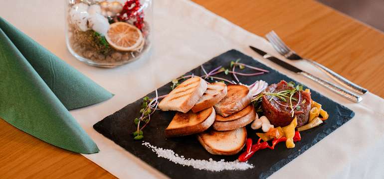 Nová reštaurácia a pizzeria Famosa pri hoteli Lesana****