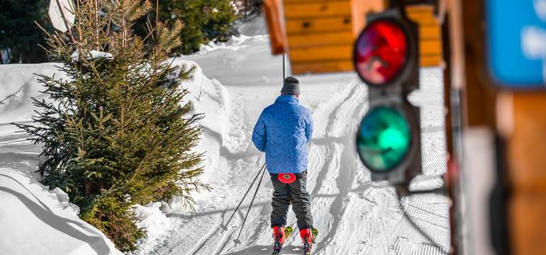 V stredisku s nadmorskou výškou 600 - 900 m n. m. si môžete vyberať z 5 vlekov