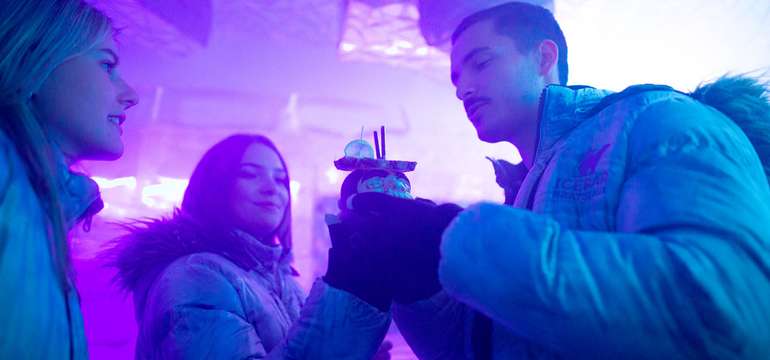 Vstup a drinky v ICE BAR v centre bratislavského Starého Mesta
