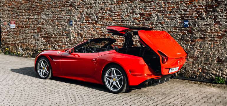 Ferrari California T