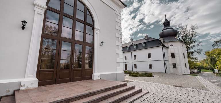 Málokde vás privíta taká atmosféra ako v kaštieli Château Appony****
