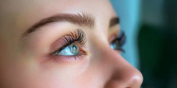 Dokonalé mihalnice bez kompromisov v kozmetickom salóne Ivana v Púchove / Púchov