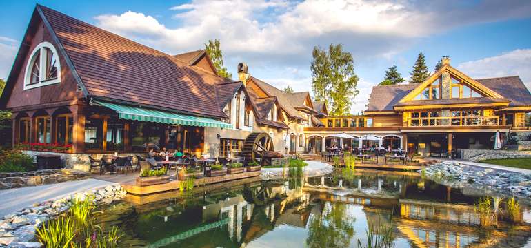 V resorte ORAVSKÝ HÁJ GARDEN HOTEL & RESORT na chvíľu zabudnete na všedný život