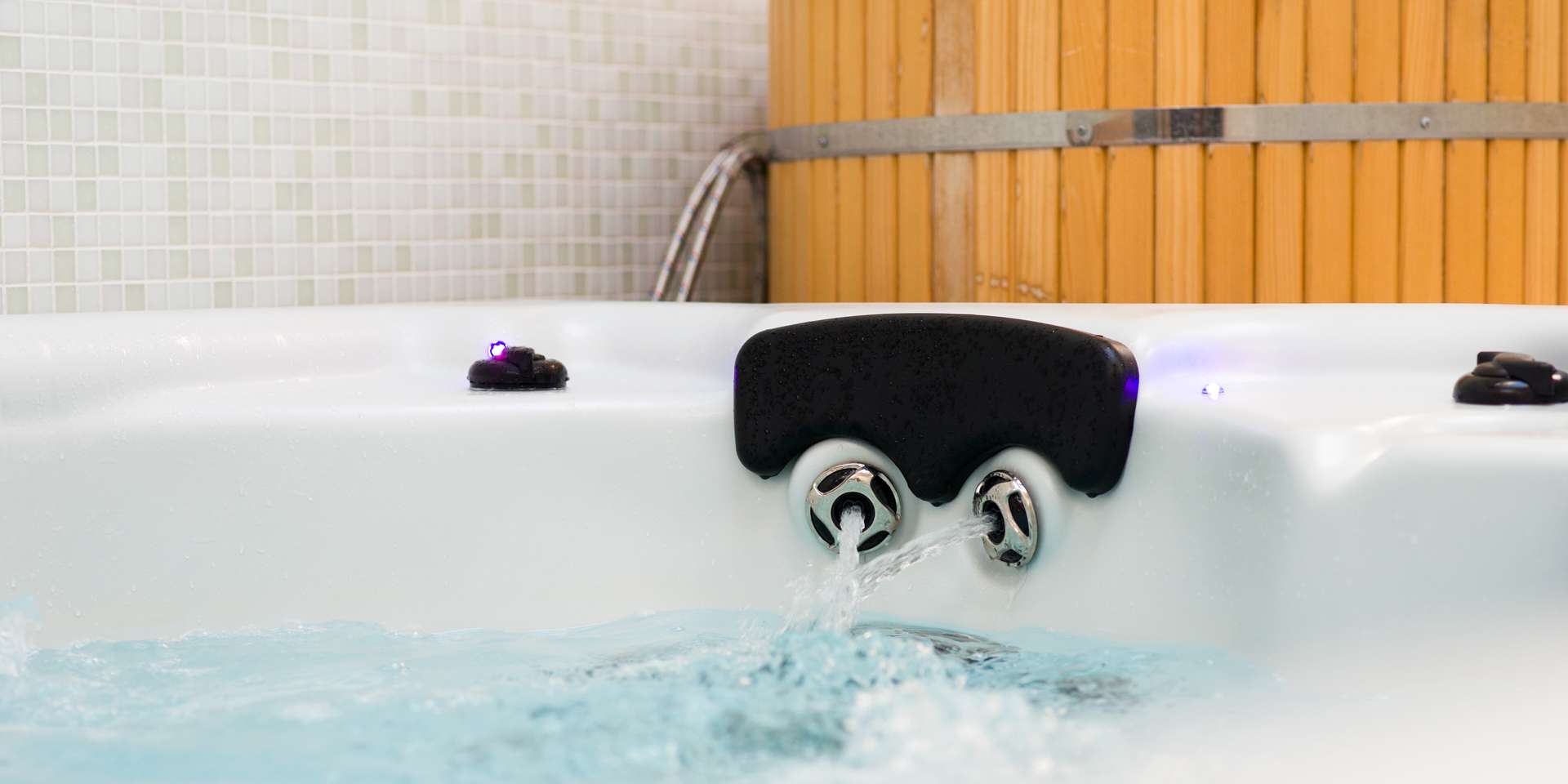 Až 2 hodinky relaxu v privátnom wellness centre v hoteli Dominika***