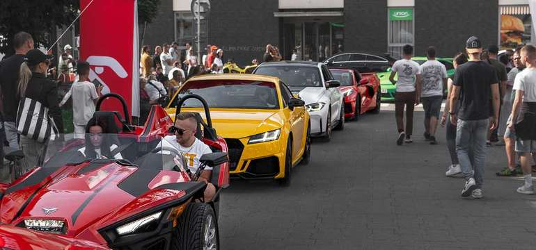 1 000+ áut a motocyklov a 500+ exponátov RALLY MODELOV 