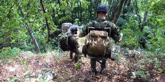 Kurzy prežitia, zlaňovania, zvládania krízových situácií a prvej pomoci vo Výcvikovom centre prežitia v Zohore/Záhorie - Zohor