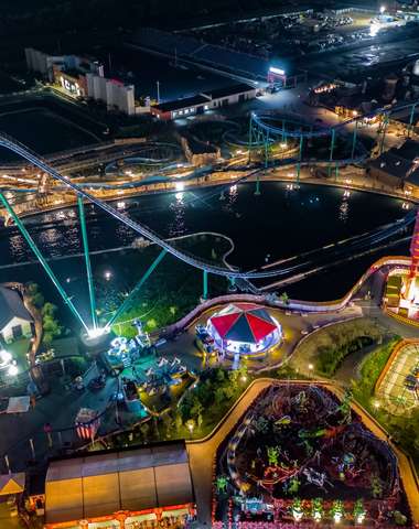 EnergyLandia Park sa nachádza v malebnej oblasti v meste Zator