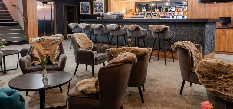  Lobby bar 