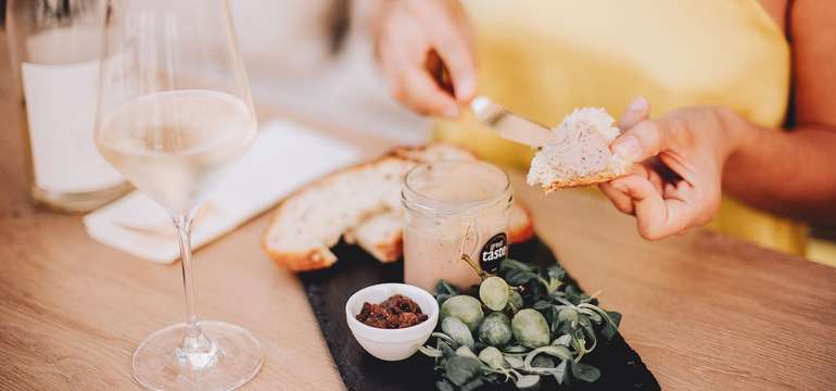 Raňajky v OPERA Prosecco Bare