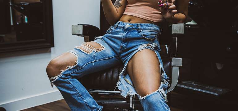 Barber strih, komplexné vlasové ošetrenie alebo darčeková poukážka
