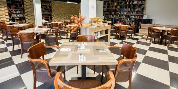 Objavte Budapešť z pohodlia hotela Di Verdi Imperial Hotel**** s raňajkami/Maďarsko - Budapest