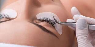 Aplikácia umelých mihalníc