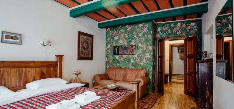 Hotel Barcadam plný umenia v srdci Banskej Štiavnice