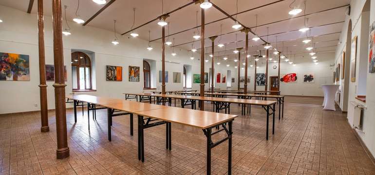 Kaštieľ Mojmírovce