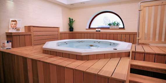 SPA pobyt v Hoteli Logos*** v Zakopanom s perfektnou polohou len 300 m od ulice Krupówki/Poľsko - Zakopané