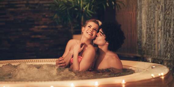 Privátny vstup do relax centra s občerstvením alebo romantickou večerou v Boutique Hoteli Dubná Skala****/Žilina