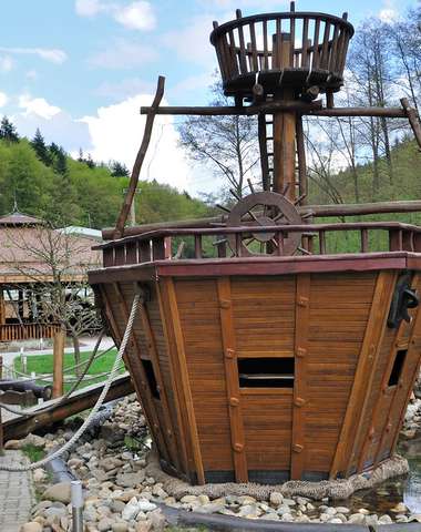 Pirátska loď
