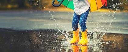 Čo robiť vonku keď je škaredo? Zostať vnútri, predsa!