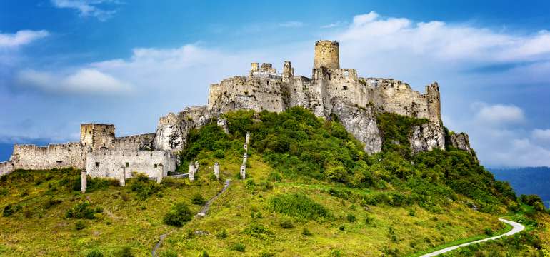 Za letu si užijete perfektný výhľad na Spišský hrad