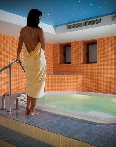 ALEXANDRA WELLNESS HOTELI***+