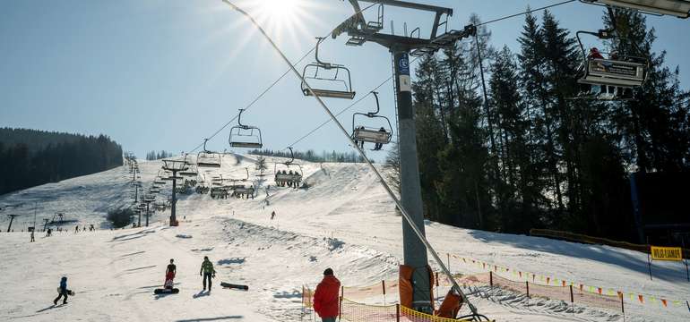 Lyžiarske stredisko Vrátna Malá Fatra je výnimočné svojou polohou
