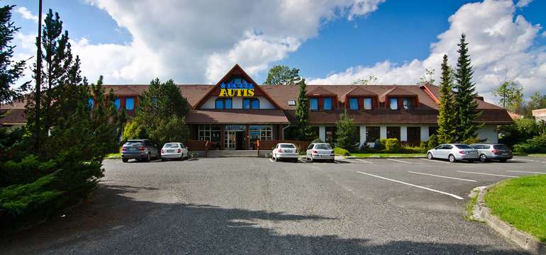 Z hotelu Autis*** v Dolním Smokovci se vám naskytne krásný výhled na tatranské vrcholy