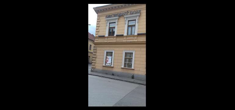Salón Lussy nájdete v Nitre na Farskej 4