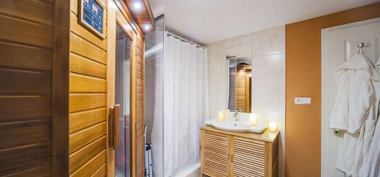 Infrasauna při chladnějším počasí jistě přijde k duhu