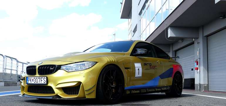 BMW M4 CS: zrýchlenie z 0-100 km/hod. – 4 sek.