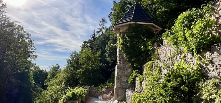 POPRVÉ U NÁS: Romantika na zámku Mraznica s wellness