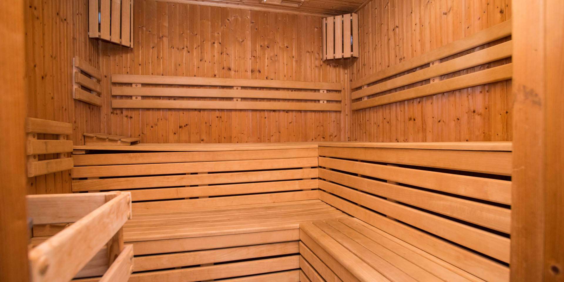 Až 2 hodinky relaxu v privátnom wellness centre v hoteli Dominika***