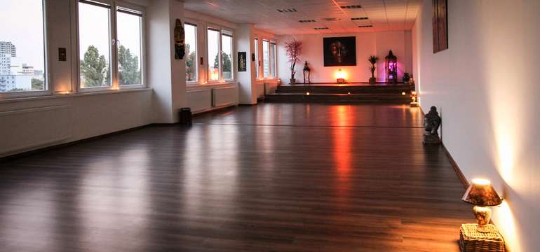  Ayisi Yoga Center v Bratislave