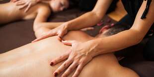 Párová masáž s kokosovým olejom v Sky Ban Pai Thai