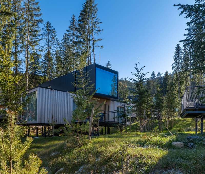 Björnson Tree Houses
