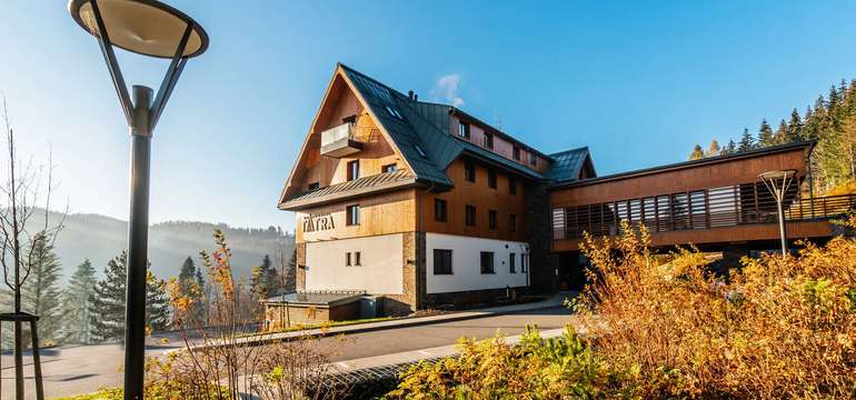 PRVÝKRÁT U NÁS: Wellness pobyt v Grandhoteli Tatra****