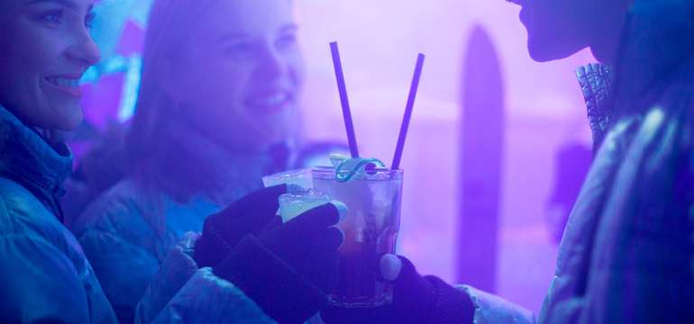 Vstup a drinky v ICE BAR v centre bratislavského Starého Mesta