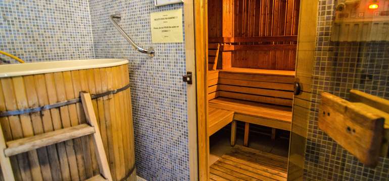 Hotel TULIPÁN ***, wellness
