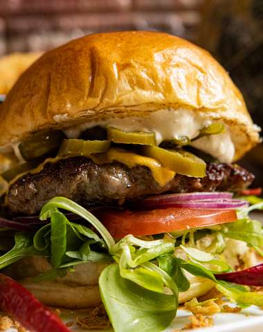 Burger plný kvalitných surovín v La Chef