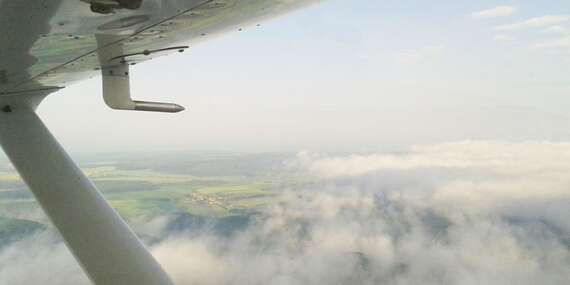 NARODENINY: Svet je krajší zhora – lietanie pre 1 až 3 osoby s možnosťou pilotovania bez obmedzení/Senica, Trnava, Dubová pri Modre